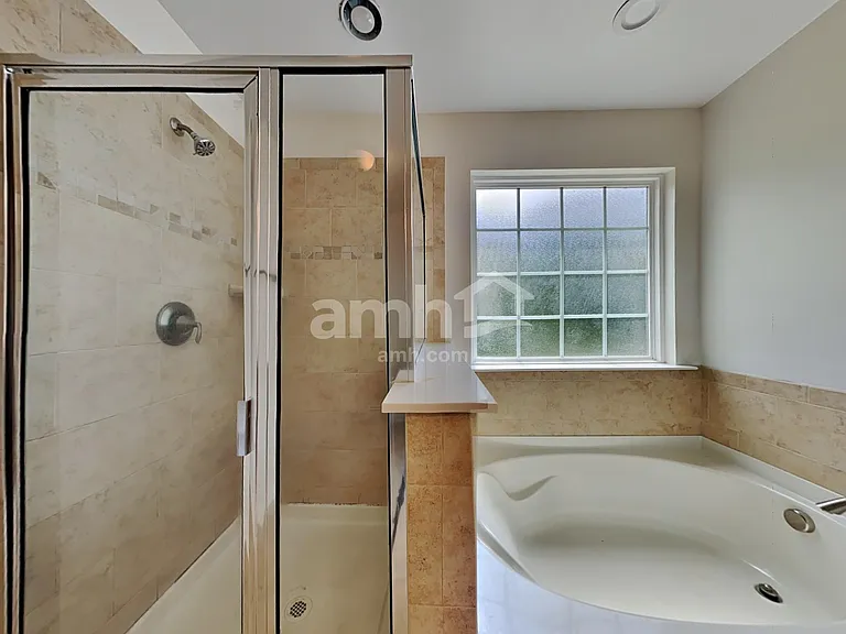 138 Blackwater Way — Photo 10