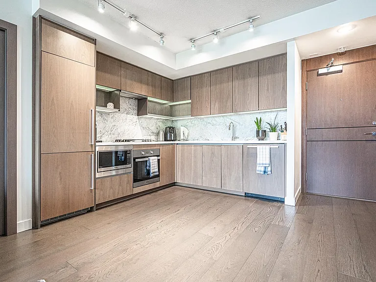68 Smithe St #1121 — Photo 5