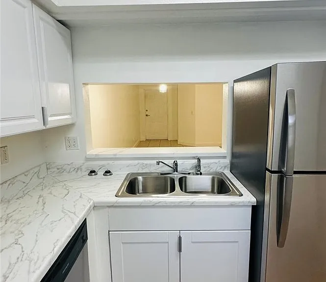 8484 Bernwood Cove Loop #1301 — Photo 10