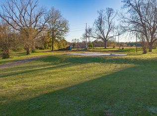 509 Hillcrest Dr, Hughes Springs, TX 75656