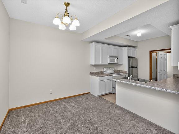5th image of 1183 S 52nd St Unit 1303