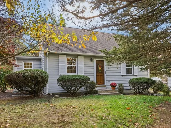 100 Paine St, Warwick, RI 02889