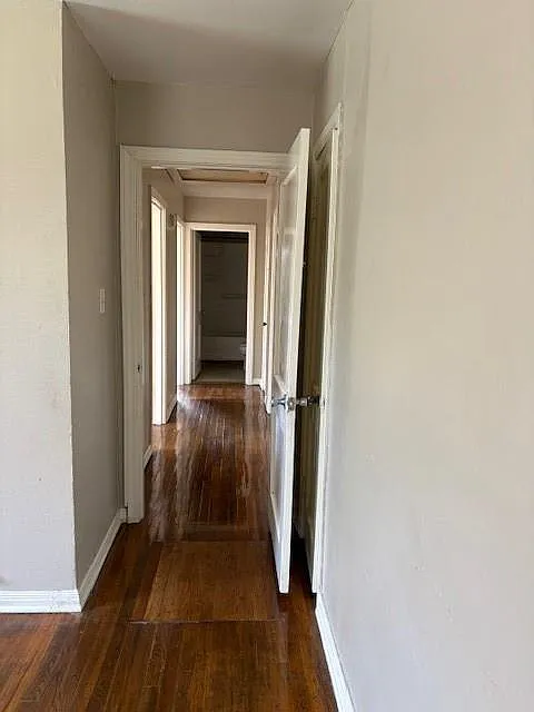 3 bed, 1.0 bath, 1150 sqft, $1,500 — Photo 3