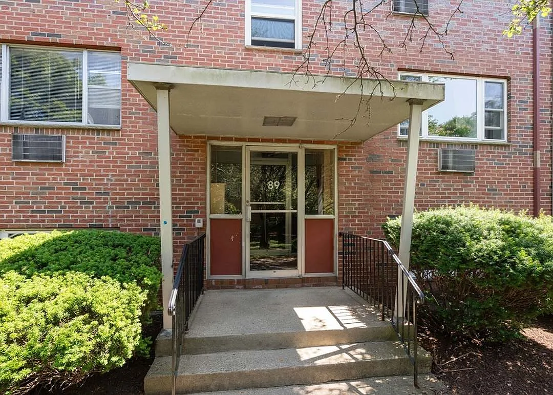1 bed, 713 sqft, $2,600 — Photo 1