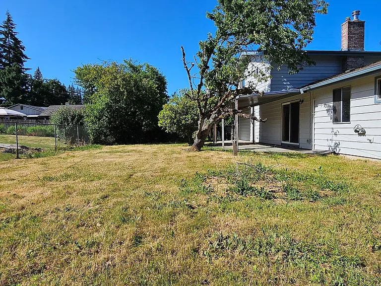 2264 Jefferson Ave SE — Photo 12