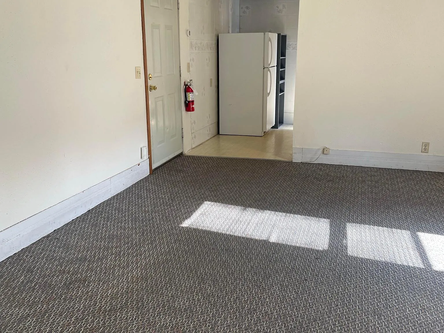 2 bed, 500 sqft, $685 — Photo 3