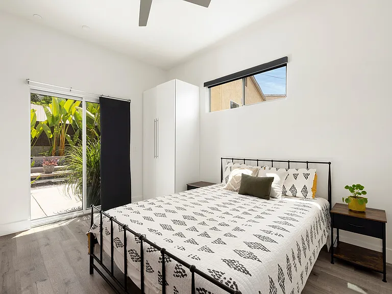 4117 W Avenue 42 — Photo 13