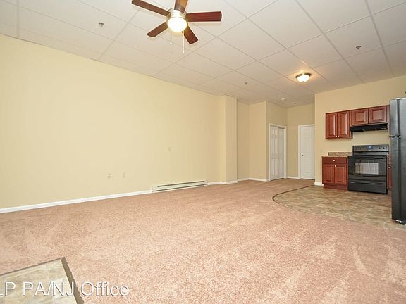 4th image of 17 E Belvidere St APT 206