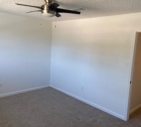 5th image of 4700 Park Dr S