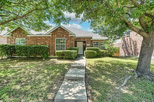 1405 Cedar Springs Dr Photo 1