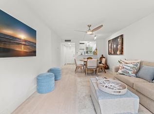 100 Forest Lakes Blvd APT 108, Naples, FL 34105