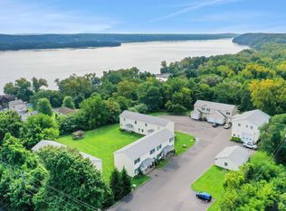 87 Overlook Ests #3A, Saugerties, NY 12477