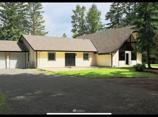 2014 Harksell Rd, Ferndale, WA 98248