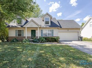 3507 Indian Oaks Ln, Toledo, OH 43617