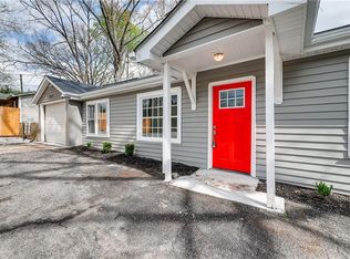 5917 Oakdale Rd SE, Mableton, GA 30126