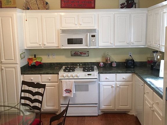 4th image of 339 Russell Dr