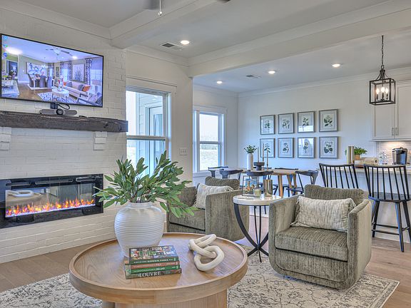 Photo of model home. Selections and finishes may vary.