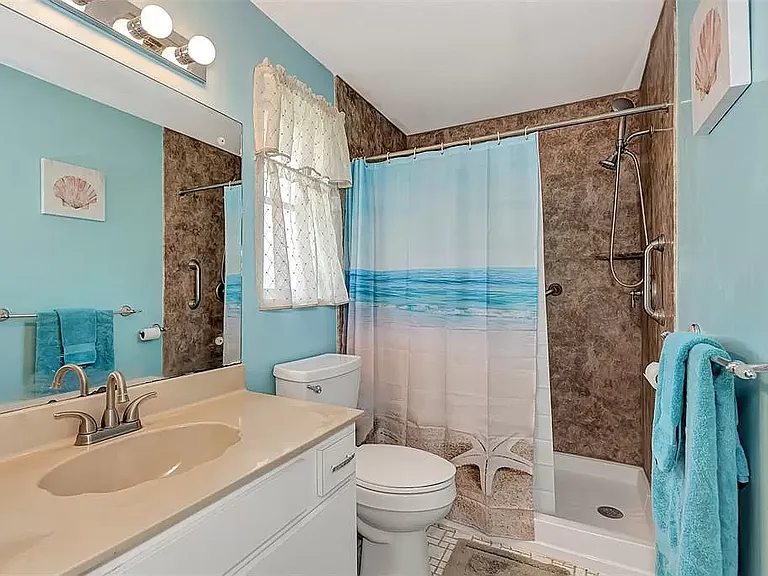 1329 Nantucket Rd — Photo 30
