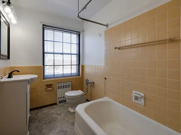 Windsor Terrace, 3333 Grand Ave #45b4f26c1, Des Moines, IA 50312