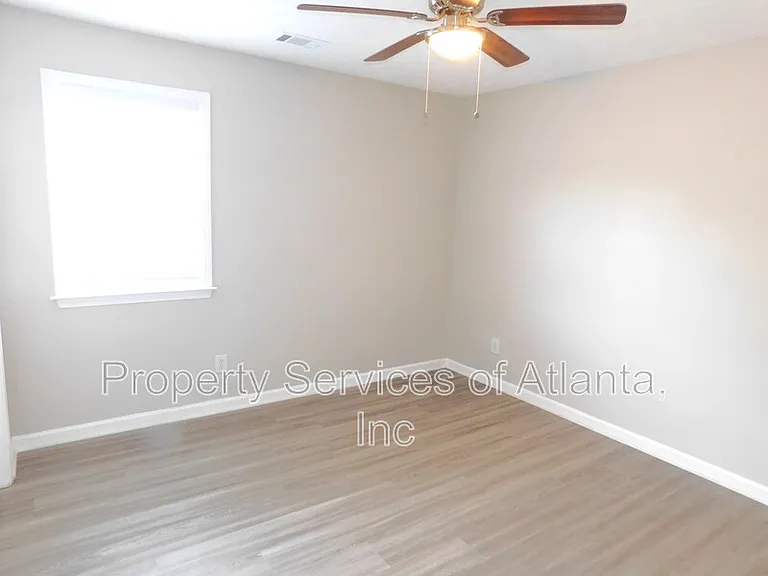 6431 Shadow Ct — Photo 12