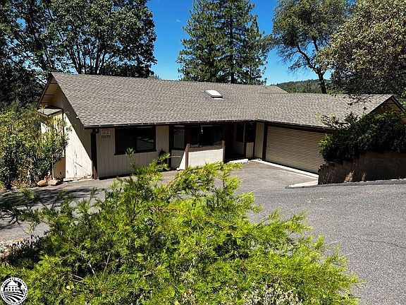 4th image of 20578 Nob Hill Cir Unit 3