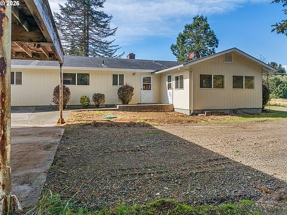 3rd image of 92503 Maki Rd