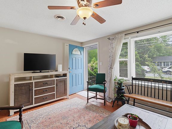 5th image of 63 Trestle Brook Drive