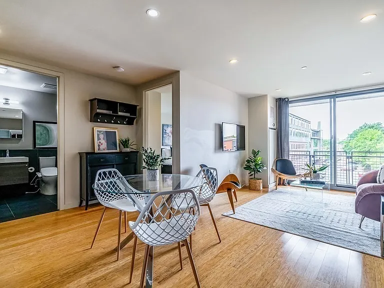 691 Massachusetts Ave #402 — Photo 3