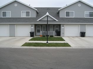 1102 Paris Rd #11186883, Marshall, MN 56258