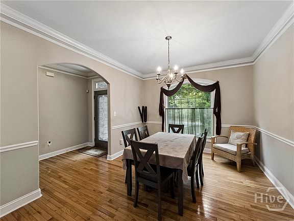 4th image of 105 Telfair Court
