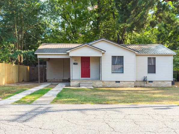 841 Hall St, Malvern, AR 72104