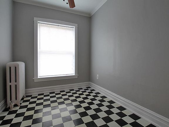 4th image of 303 N Oak Park Ave APT 3C