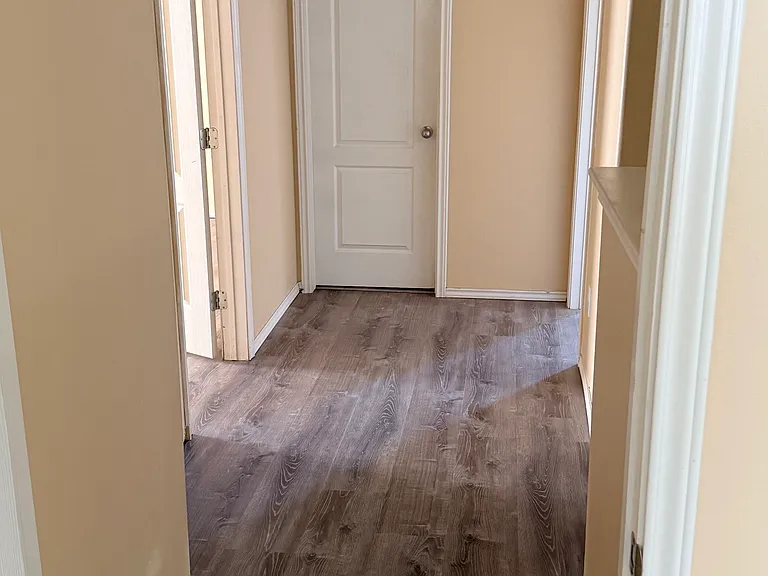 4405 Thunderbird Ave — Photo 110
