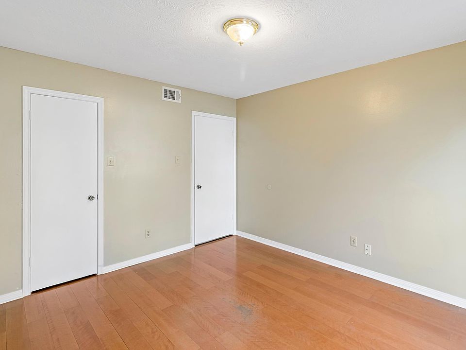 1st image of 9706 Bob White Dr