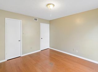 9706 Bob White Dr, Houston, TX 77096