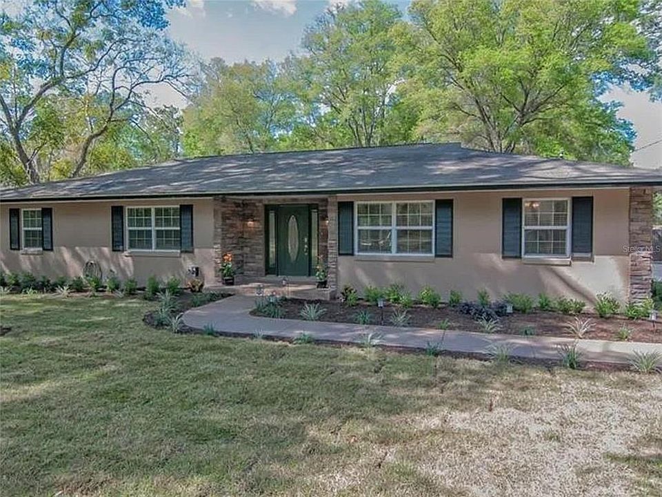 1st image of 126 SE 41ST AVENUE