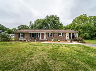 2126 Old Hollow Rd, Walkertown, NC 27051