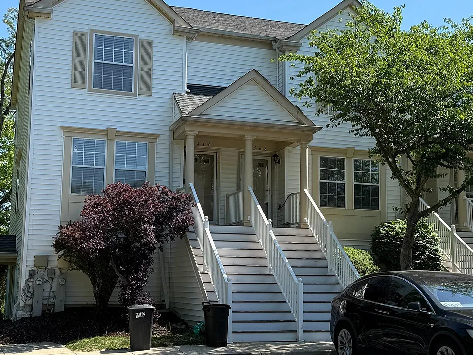 1468 Nestlewood Ct