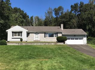 388 Fairlea Rd, Orange, CT 06477