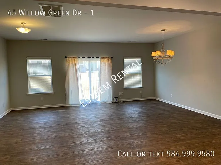 45 Willow Green Dr #1 — Photo 5