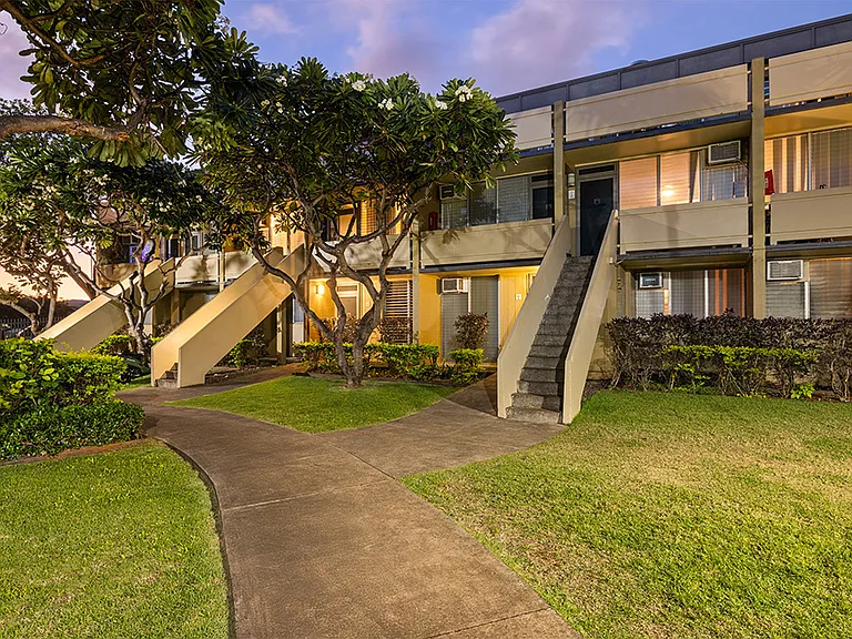 Waena Apartments — Photo 37