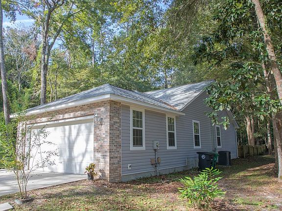 2nd image of 2632 Augustine Creek Trce