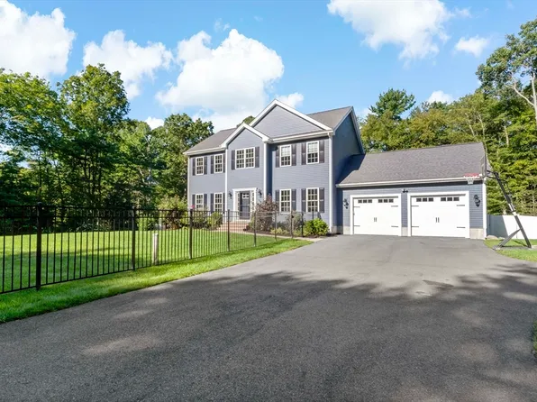 62 Reservoir Ave, Rehoboth, MA 02769