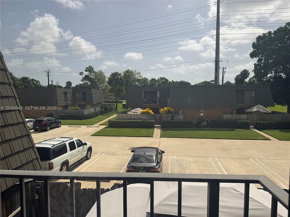 1st image of 4122 41st Way