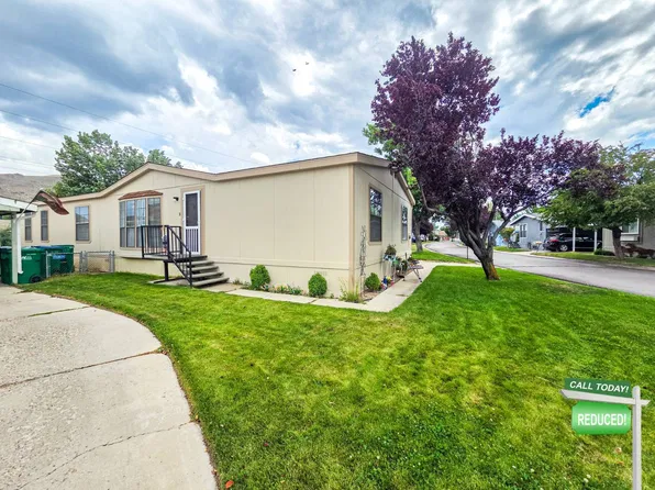 2203 Bordeaux St, Carson City, NV 89701