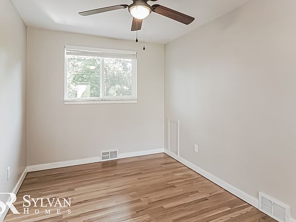 5th image of 6419 Swan Dr