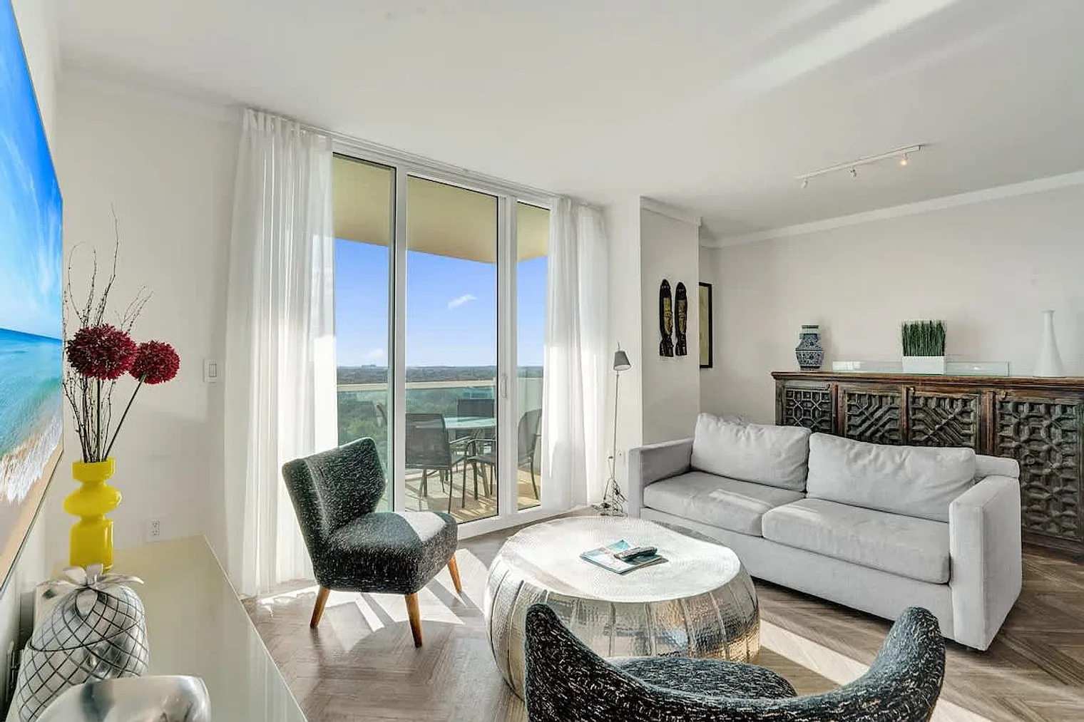 2 bed, 2.0 bath, $22,330 — Photo 1