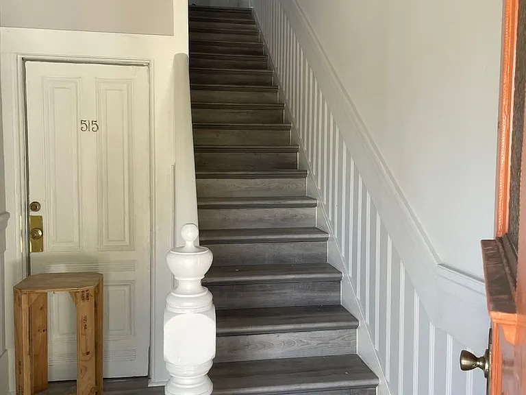521 Davis St — Photo 2
