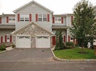 4 Capica Ct, Laurence Harbor, NJ 08879