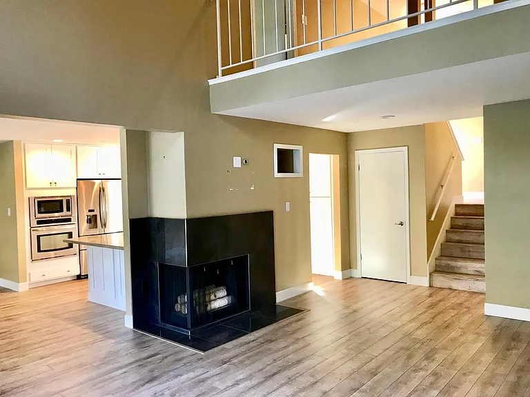 7328 Del Cielo Way — Photo 4